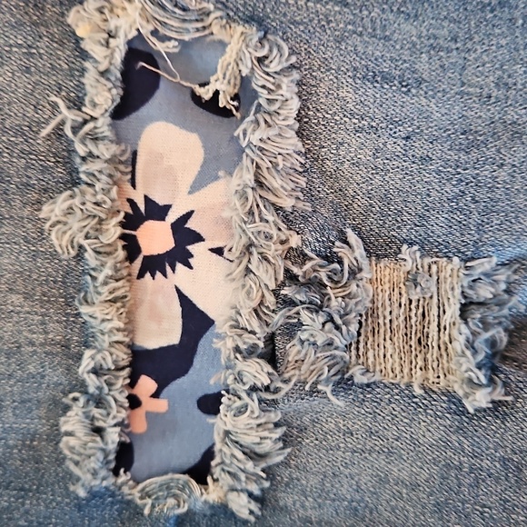 Blue Distressed Patchwork Jeans, Sz Med Stretch, Floral, Animal Print, NWOT! - Picture 8 of 14